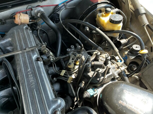 mercedes-benz-slc-bensin-1977-big-26