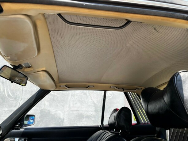mercedes-benz-slc-bensin-1977-big-18