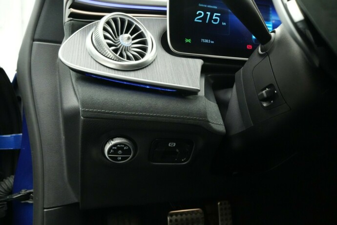 mercedes-benz-eqe43-elektrisitet-2022-big-26