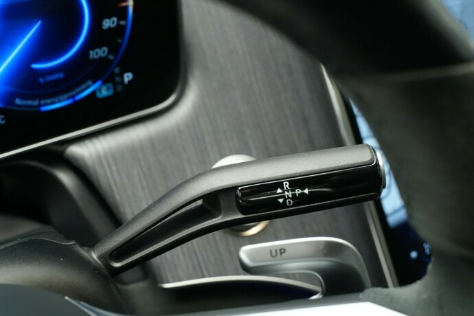 mercedes-benz-eqe43-elektrisitet-2022-big-31