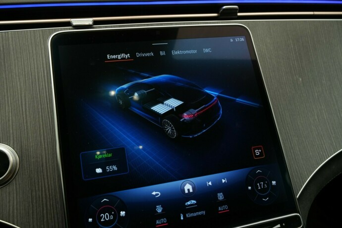 mercedes-benz-eqe43-elektrisitet-2022-big-45