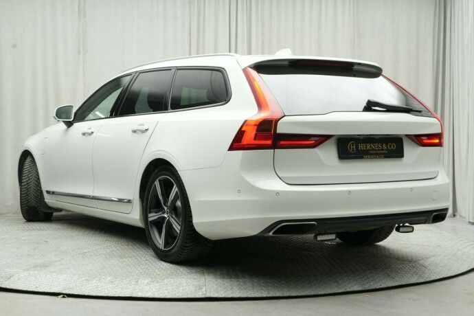 volvo-v90-elektrisitetbensin-2018-big-2