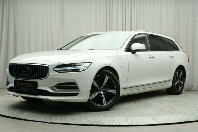 volvo-v90-elektrisitetbensin-2018-big-0