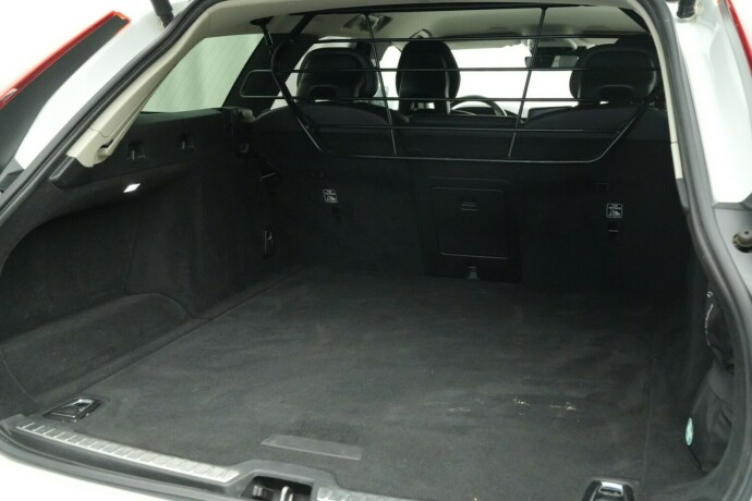 volvo-v90-elektrisitetbensin-2018-big-19