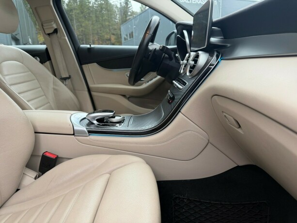 mercedes-benz-glc350-e-elektrisitetbensin-2017-big-16