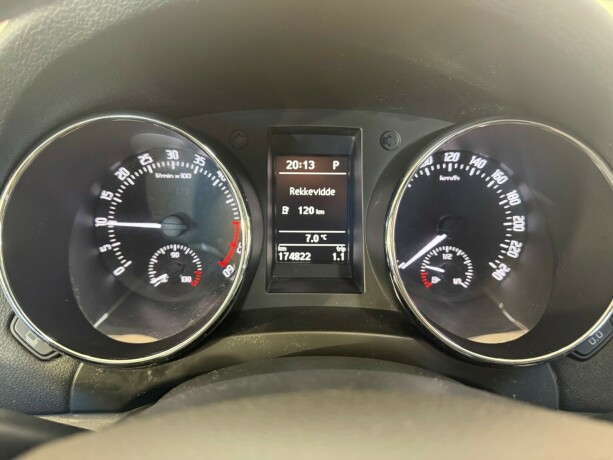skoda-yeti-diesel-2014-big-10
