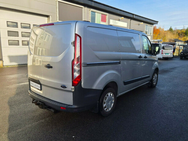 ford-transit-custom-diesel-2016-big-4
