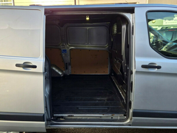 ford-transit-custom-diesel-2016-big-9
