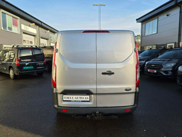 ford-transit-custom-diesel-2016-big-5