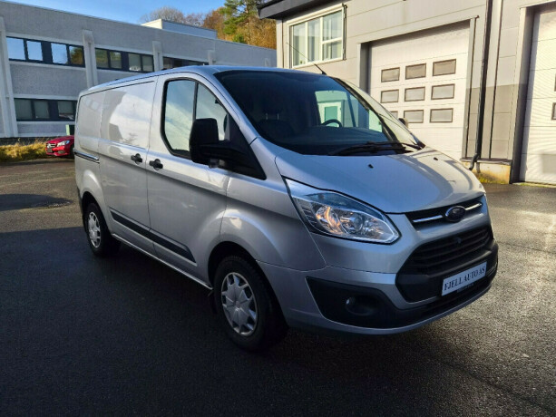 ford-transit-custom-diesel-2016-big-2