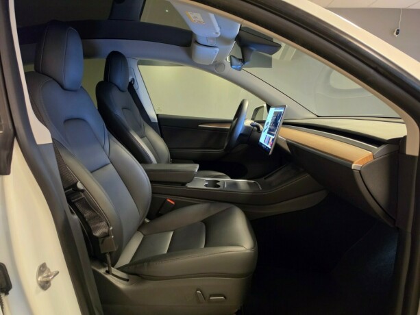 tesla-model-y-elektrisitet-2022-big-12