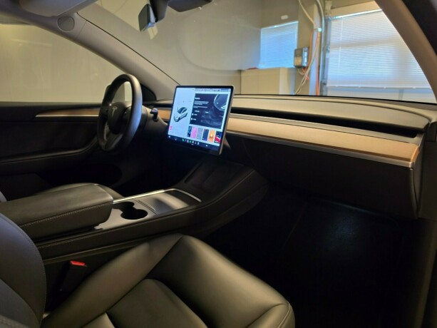 tesla-model-y-elektrisitet-2022-big-14