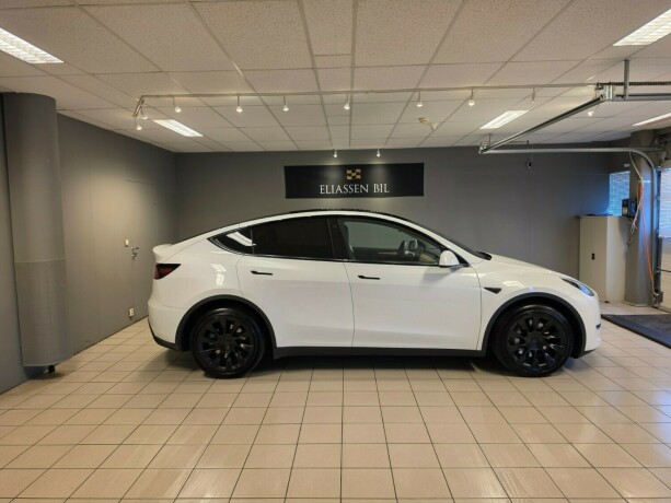 tesla-model-y-elektrisitet-2022-big-3