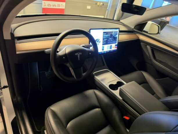 tesla-model-y-elektrisitet-2022-big-25