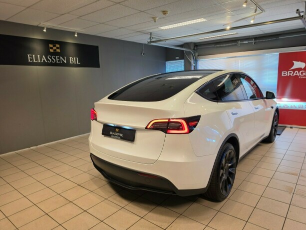 tesla-model-y-elektrisitet-2022-big-5