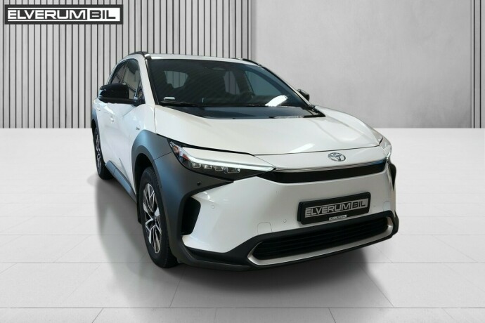 toyota-bz4x-elektrisitet-2022-big-2