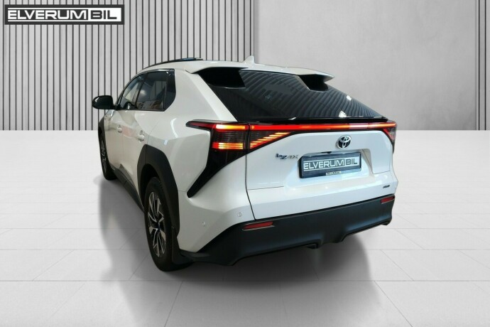 toyota-bz4x-elektrisitet-2022-big-9