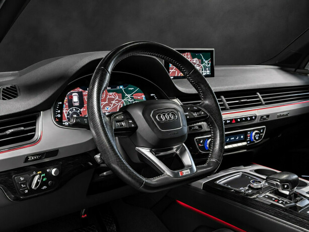 audi-q7-elektrisitetdiesel-2017-big-26
