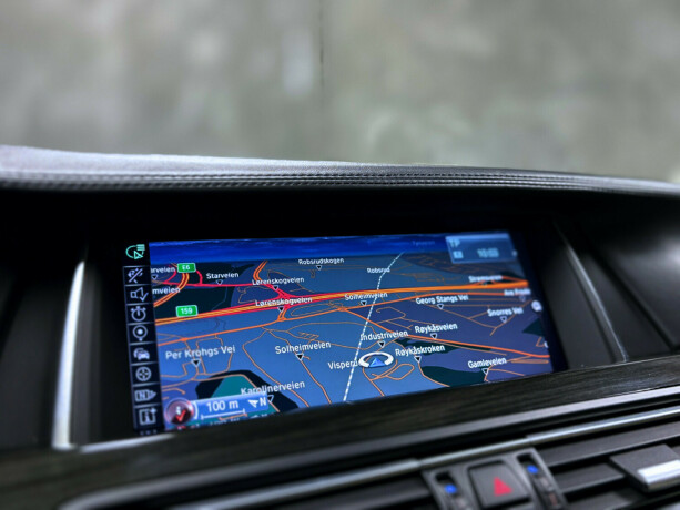 bmw-m550d-diesel-2015-big-12