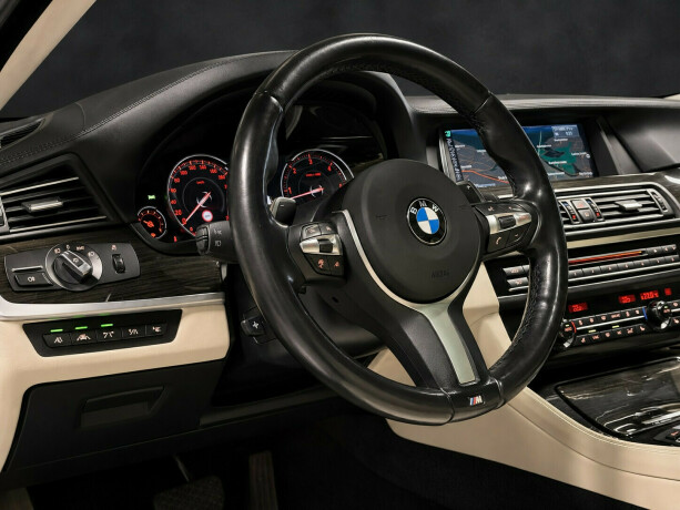 bmw-m550d-diesel-2015-big-25