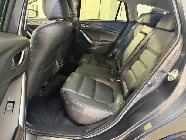mazda-6-diesel-2013-big-16