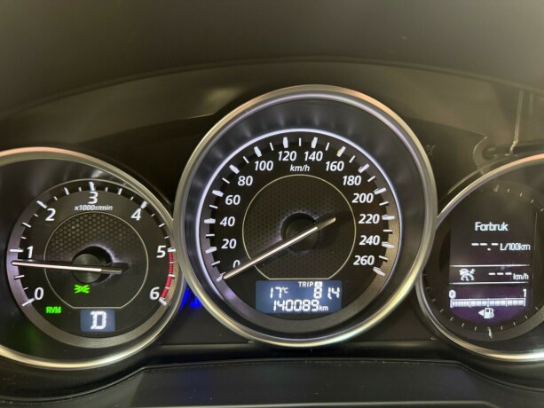 mazda-6-diesel-2013-big-23