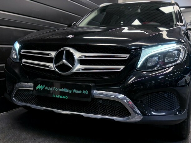 mercedes-benz-glc350-e-elektrisitetbensin-2017-big-3