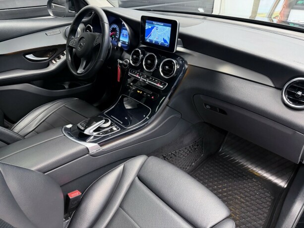 mercedes-benz-glc350-e-elektrisitetbensin-2017-big-14