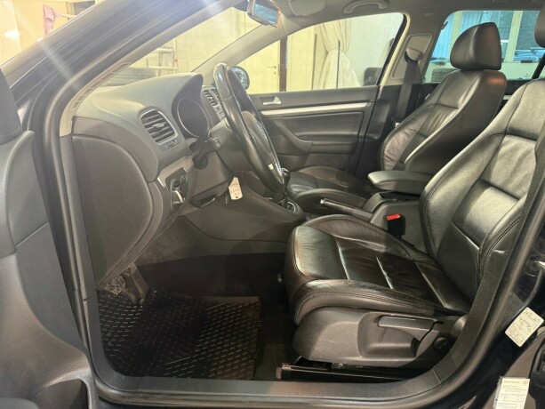 volkswagen-golf-iv-diesel-2012-big-25