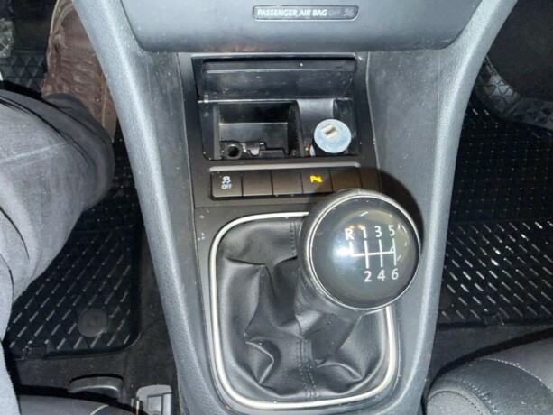 volkswagen-golf-iv-diesel-2012-big-15