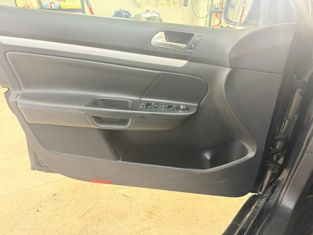 volkswagen-golf-iv-diesel-2012-big-26
