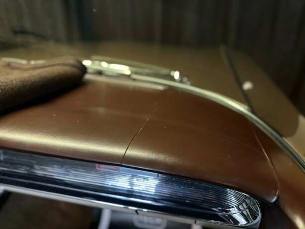 cadillac-deville-bensin-1960-big-31
