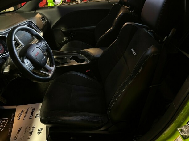 dodge-challenger-bensin-2015-big-35