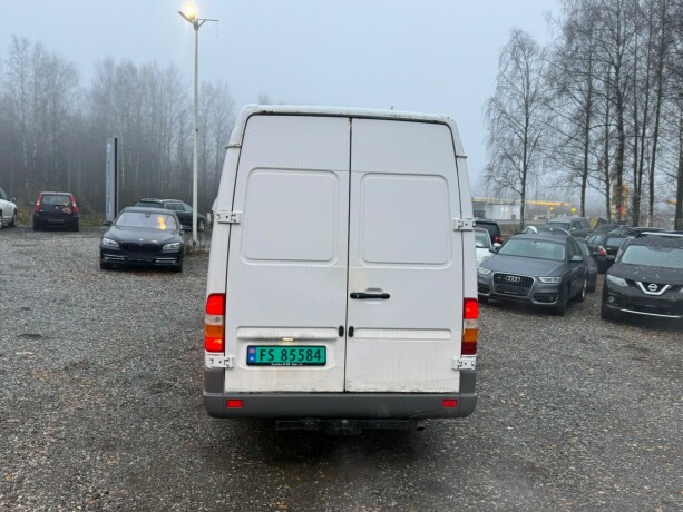 mercedes-benz-312-diesel-1998-big-5