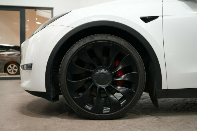 tesla-model-y-elektrisitet-2022-big-24