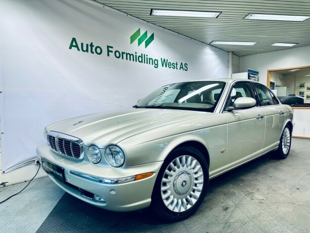 jaguar-xj-diesel-2006-big-1