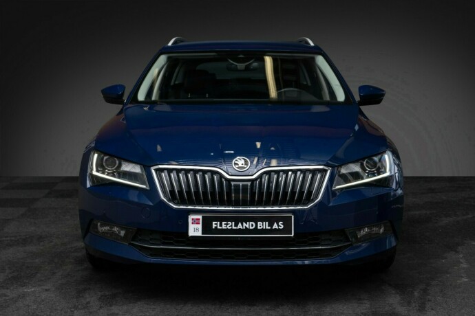 skoda-superb-bensin-2016-big-3