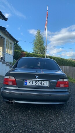523ia-automat-skinn-cruise-ac-unik-bil-big-4