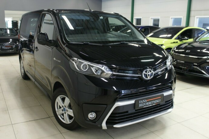 toyota-proace-elektrisitet-2020-big-3