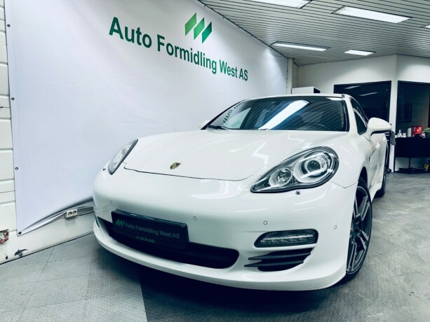 porsche-panamera-diesel-2012-big-2