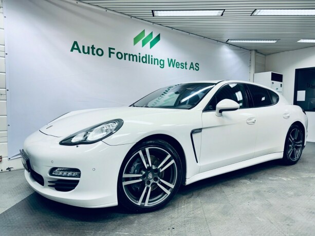 porsche-panamera-diesel-2012-big-0