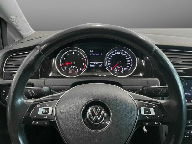 volkswagen-golf-trendline-multiratt-dab-parksensor-front-assist-2014-129-500-km-kr-99-900-big-14