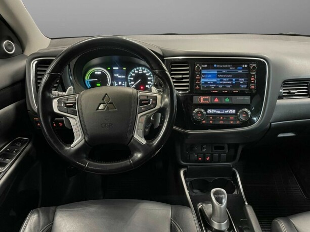 mitsubishi-outlander-phev-ny-service-skinn-360kam-navi-ac-dab-krok-2016-143-700-km-kr-199-900-big-9