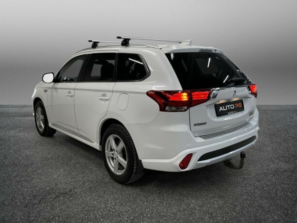 mitsubishi-outlander-phev-ny-service-skinn-360kam-navi-ac-dab-krok-2016-143-700-km-kr-199-900-big-3