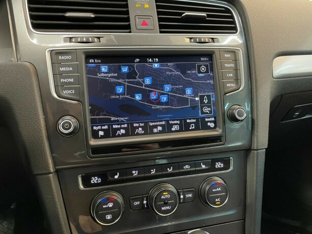 volkswagen-golf-lav-km-vpumpe-kamera-keyless-acc-navi-2016-37-900-km-kr-149-900-big-18