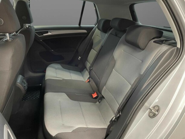 volkswagen-golf-lav-km-vpumpe-kamera-keyless-acc-navi-2016-37-900-km-kr-149-900-big-10