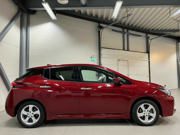 nissan-leaf-40kwh-tekna-nyservet-eu-skinn-360cam-acc-bose-2021-26-164-km-kr-239-900-big-3