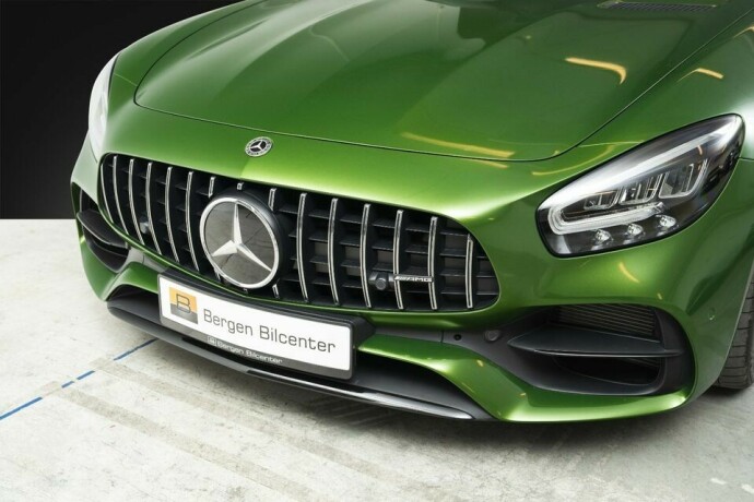 mercedes-benz-amg-gt-s-522hk-facelift-burmester-norsk-bil-2019-5-200-km-kr-1-699-000-big-4