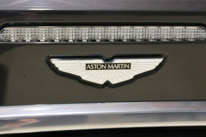 aston-martin-bensin-2012-big-15