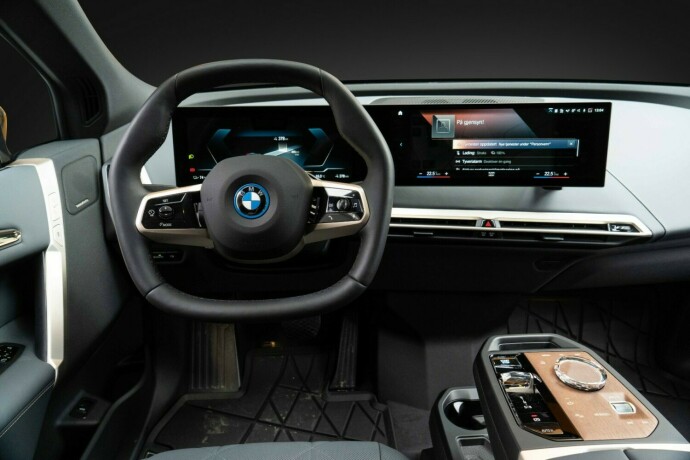 bmw-ix-xdrive-50-elektrisitet-2023-big-32